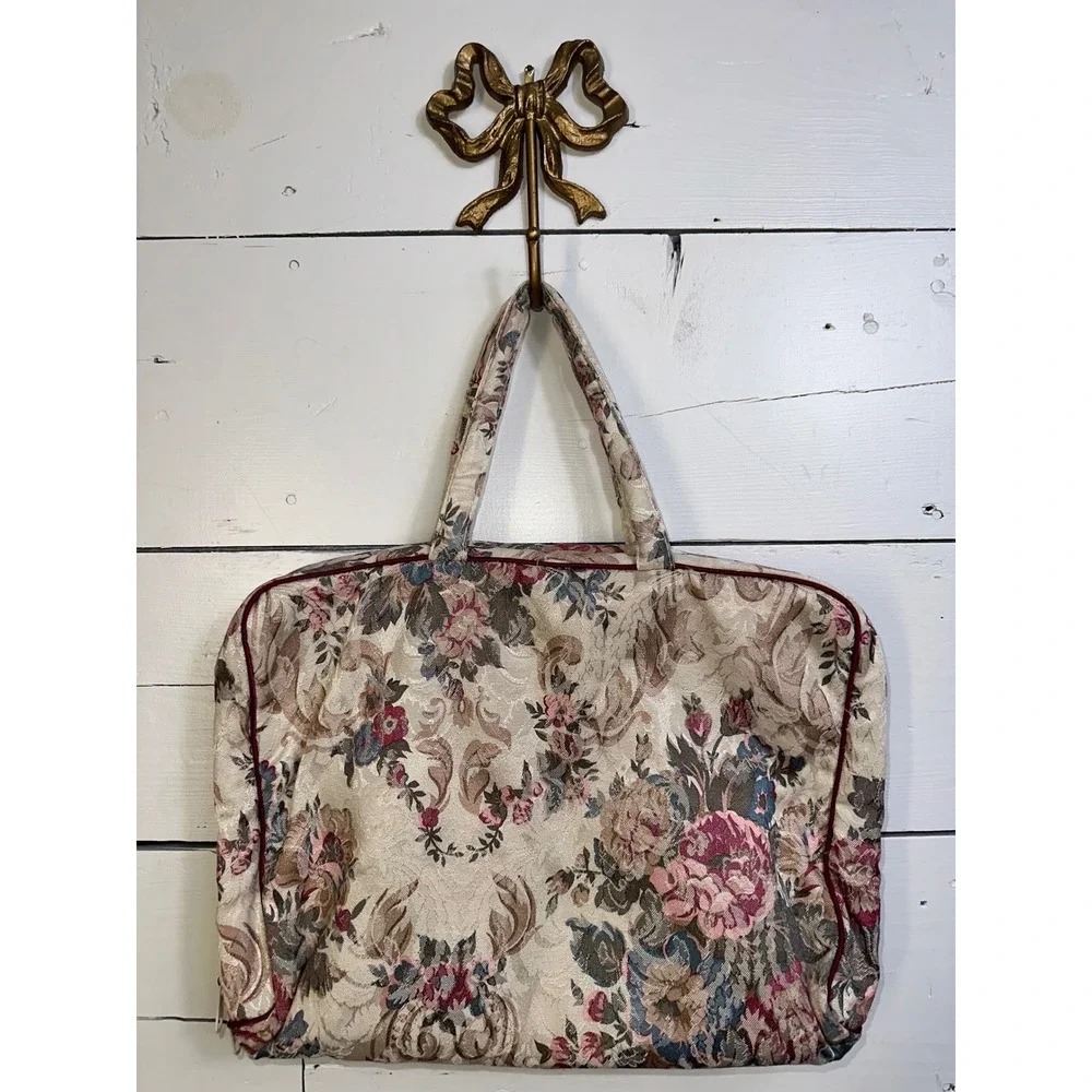 Vintage Victorias Secret Floral Tapestry Toiletry Bag Travel Makeup Case Pink